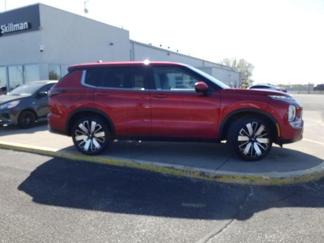 new 2025 Mitsubishi Outlander car, priced at $40,665