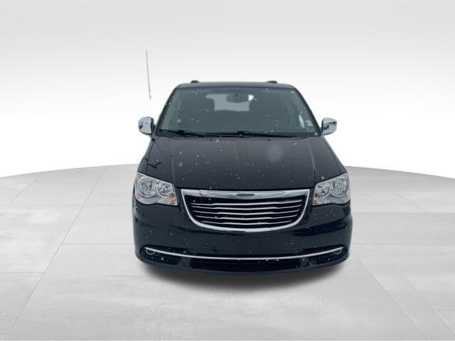 used 2015 Chrysler Town & Country car, priced at $11,990