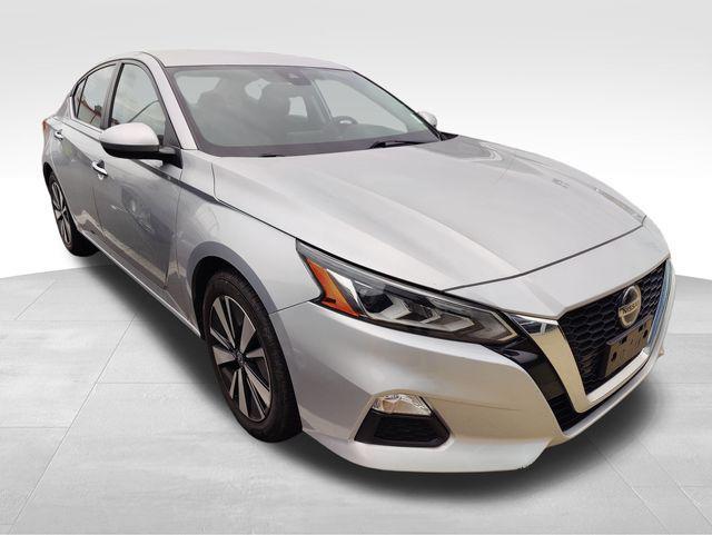 used 2022 Nissan Altima car, priced at $20,990