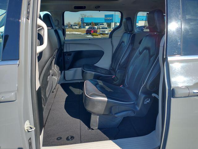 used 2022 Chrysler Pacifica car, priced at $27,900