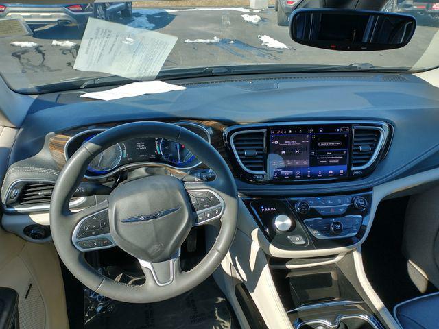 used 2022 Chrysler Pacifica car, priced at $27,900