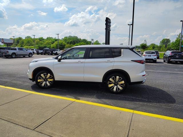 new 2025 Mitsubishi Outlander car, priced at $36,730
