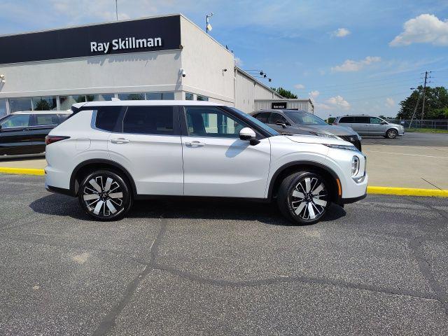 new 2025 Mitsubishi Outlander car, priced at $36,730