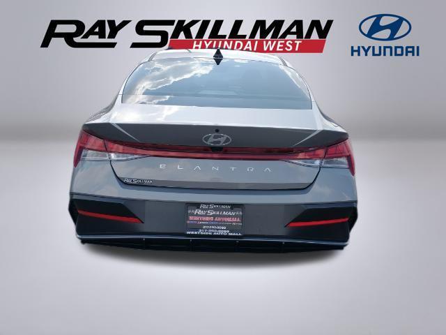 new 2024 Hyundai Elantra car, priced at $25,234