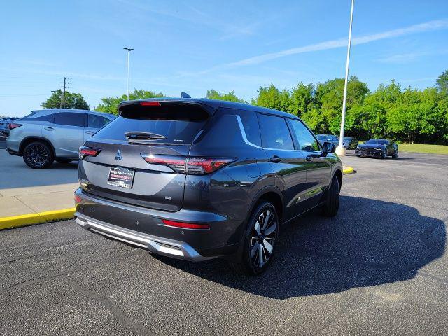 new 2025 Mitsubishi Outlander car, priced at $38,185