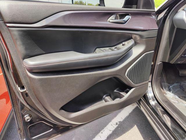 used 2021 Jeep Grand Cherokee L car, priced at $29,900