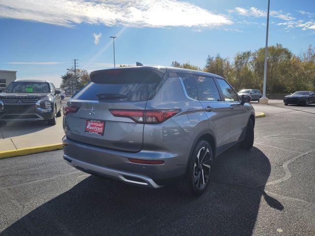 used 2024 Mitsubishi Outlander car, priced at $27,990
