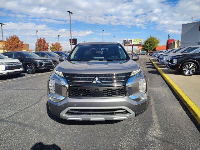 used 2024 Mitsubishi Outlander car, priced at $27,990