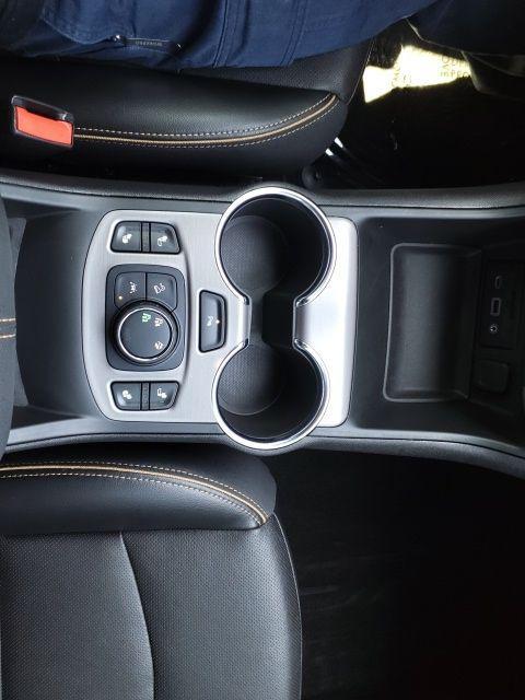 used 2023 GMC Terrain car, priced at $26,998