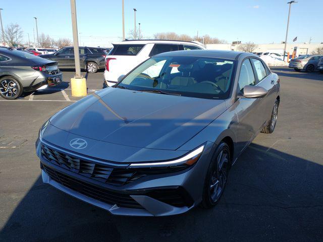 new 2025 Hyundai Elantra car, priced at $25,185