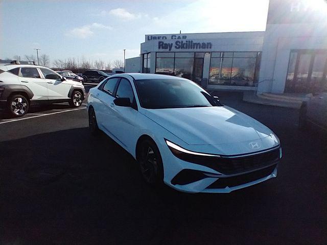 new 2025 Hyundai Elantra car, priced at $23,360