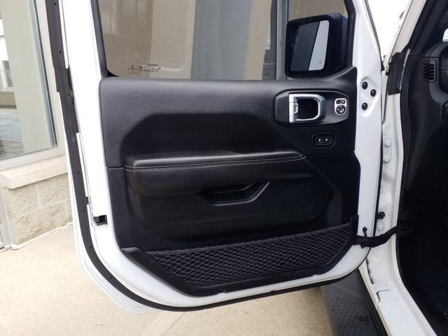 used 2021 Jeep Gladiator car, priced at $35,999