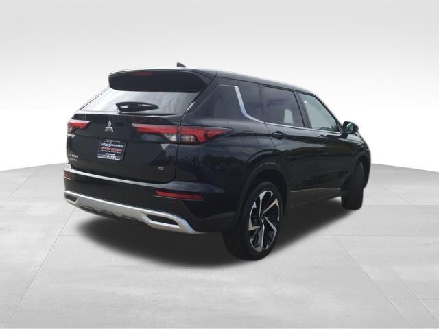 new 2024 Mitsubishi Outlander car, priced at $36,595