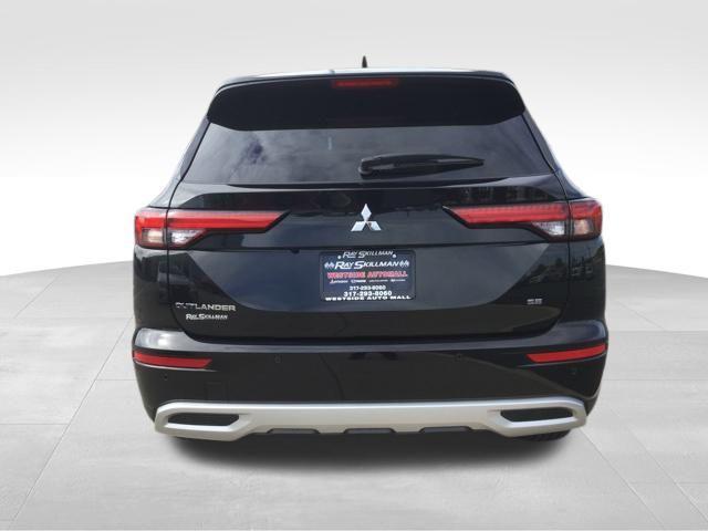 new 2024 Mitsubishi Outlander car, priced at $36,595