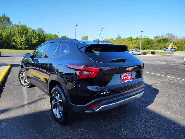 used 2025 Chevrolet Trax car, priced at $24,990