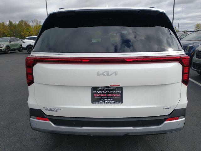 new 2025 Kia Carnival Hybrid car, priced at $44,855