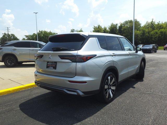 new 2025 Mitsubishi Outlander car, priced at $38,030