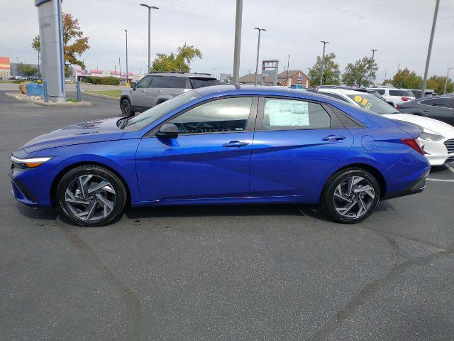 new 2025 Hyundai Elantra car, priced at $24,660