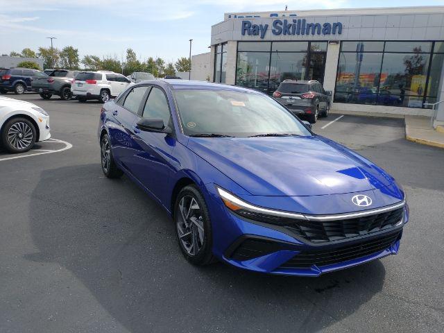 new 2025 Hyundai Elantra car, priced at $24,660