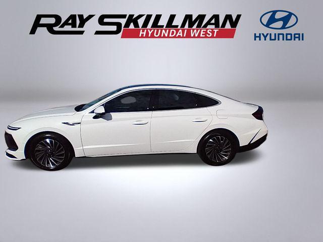 new 2025 Hyundai Sonata Hybrid car, priced at $38,410