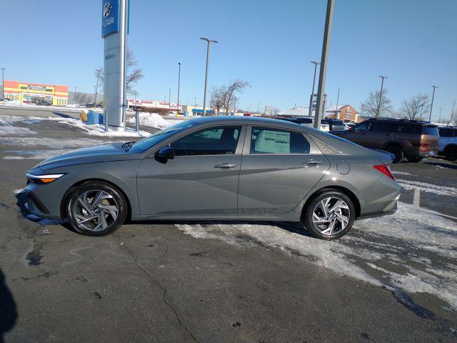 new 2025 Hyundai Elantra car, priced at $24,640