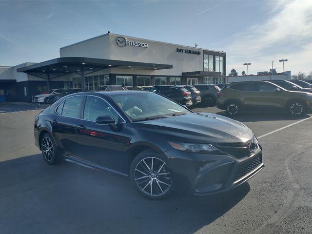 used 2021 Toyota Camry car, priced at $25,900