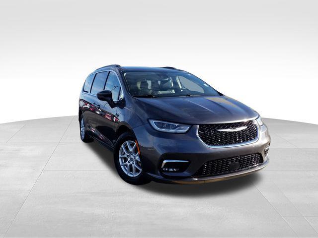 used 2022 Chrysler Pacifica car, priced at $25,999