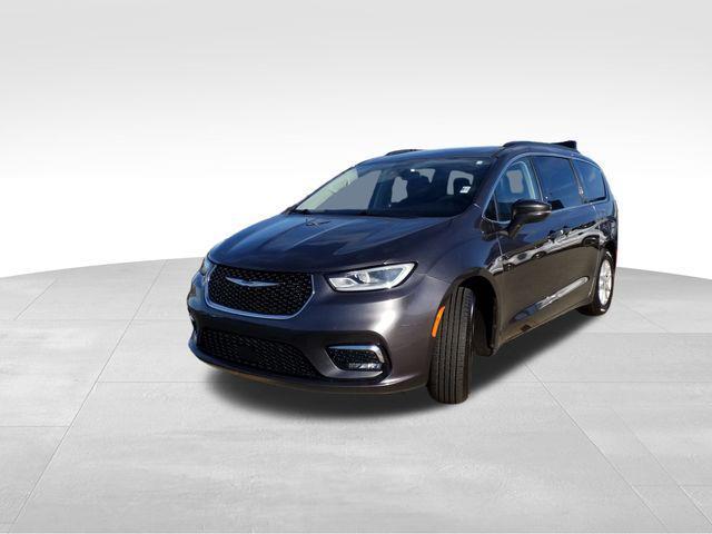 used 2022 Chrysler Pacifica car, priced at $25,999