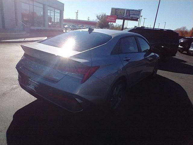 new 2025 Hyundai Elantra HEV car, priced at $28,755