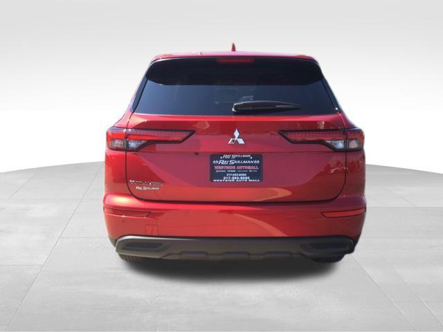 new 2024 Mitsubishi Outlander car, priced at $30,290