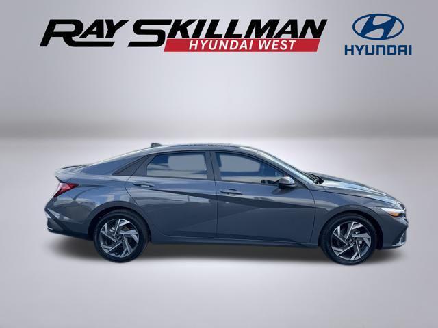 new 2025 Hyundai Elantra car, priced at $24,645