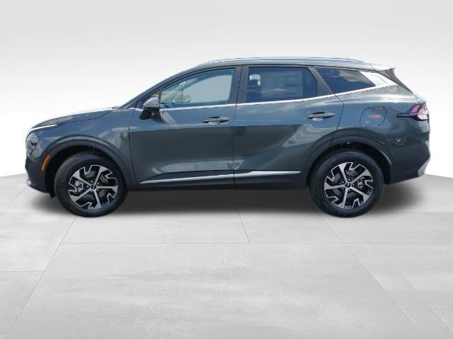 new 2025 Kia Sportage car, priced at $33,195