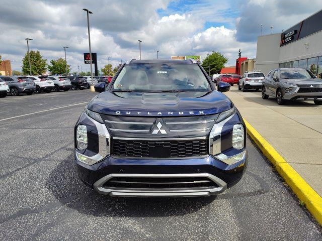 new 2025 Mitsubishi Outlander car, priced at $41,405