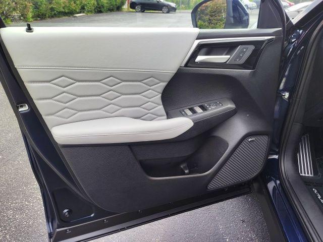 new 2025 Mitsubishi Outlander car, priced at $41,405