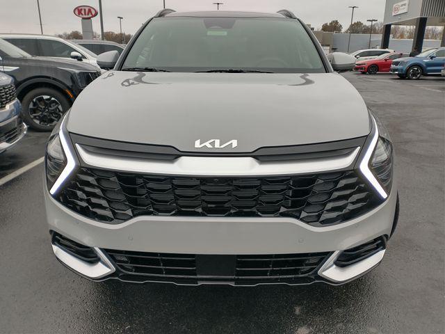 new 2025 Kia Sportage car, priced at $38,235