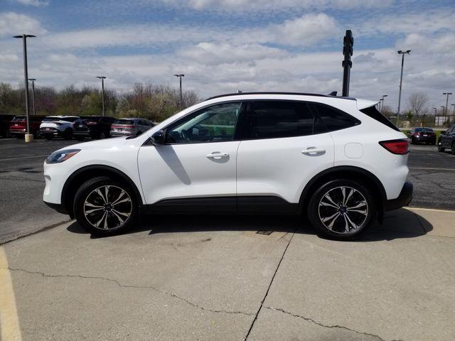 used 2022 Ford Escape car, priced at $24,999