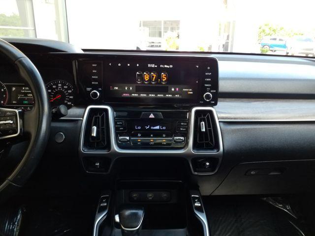 used 2022 Kia Sorento car, priced at $27,999