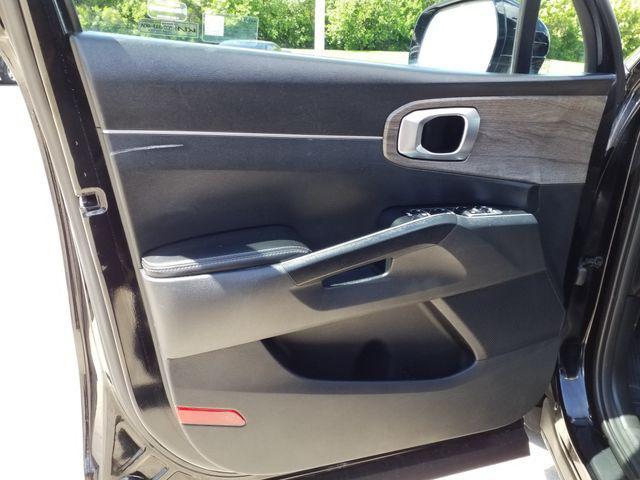 used 2022 Kia Sorento car, priced at $27,999