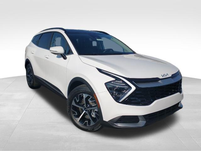 new 2025 Kia Sportage car, priced at $33,010