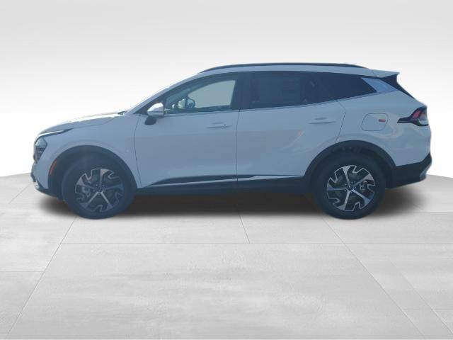 new 2025 Kia Sportage car, priced at $33,010