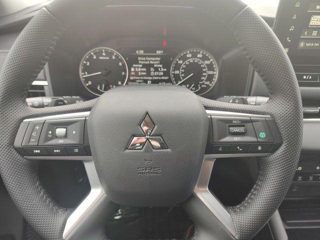 new 2025 Mitsubishi Outlander car, priced at $38,615