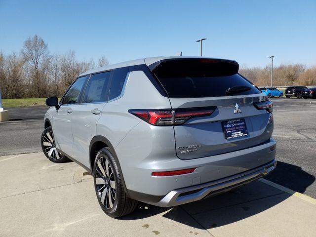 new 2025 Mitsubishi Outlander car, priced at $37,215