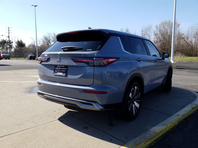 new 2025 Mitsubishi Outlander car, priced at $37,215