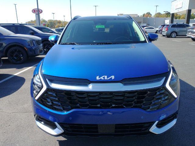 new 2025 Kia Sportage car, priced at $38,140