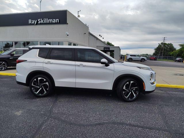 used 2022 Mitsubishi Outlander car, priced at $20,990