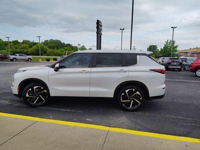 used 2022 Mitsubishi Outlander car, priced at $20,990