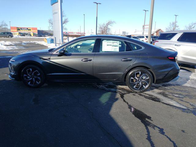 new 2025 Hyundai Sonata car, priced at $29,455