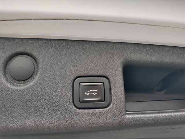 used 2018 Chevrolet Equinox car, priced at $16,900