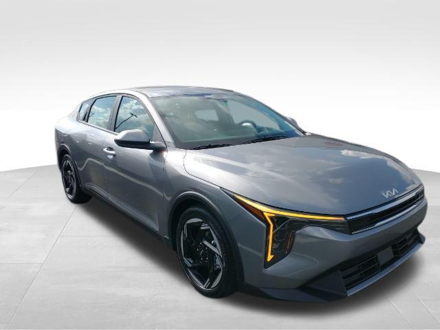 new 2025 Kia K4 car, priced at $25,145