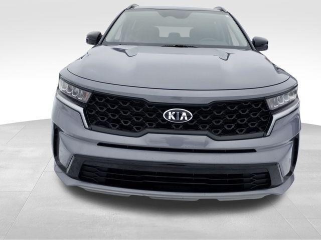 used 2021 Kia Sorento car, priced at $22,990